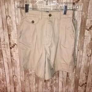 😎5 for $25😎 Lee light khaki cargo mom shorts